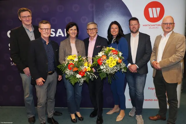 Von links: Benedikt Lang, Wirtschaftsbund-Direktor Kurt Katstaller, Veronika Scheffer, WB-Landesobmann Peter Buchmüller, WB-Bezirksobfrau Elke Steinbacher, Thomas Aigner und Hansjörg Weitgasser. | Foto: Andrea Rachensperger