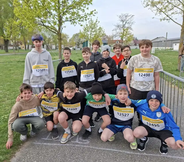 Die Schülerinnen und Schüler der Mittelschule Gols liefen für den guten Zweck.  | Foto: MS Gols