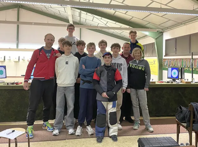 Die Schützen des Klosterneuburger Schützenvereins und die Tischtennisspieler des ASVK trafen sich erstmals zum sportlichen Austausch. | Foto: SV KLBG/ASVK 2026