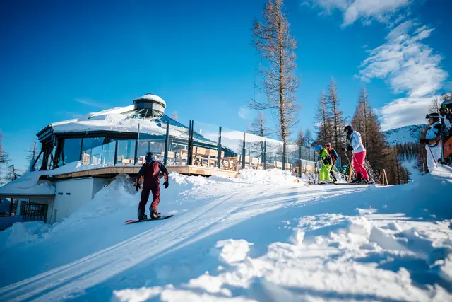 Die Wintersaison auf der Petzen verlief zufriedenstellend, punkten konnte der Südkärntner Hausberg mit einem vielfältigen Angebot, abgerundet durch Veranstaltungen. | Foto: Petzen Bergbahnen GmbH