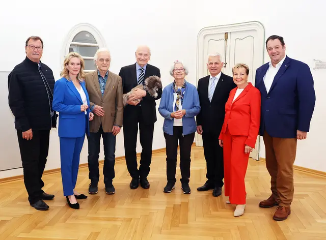 Herzlichen Glückwunsch zum 80. Geburtstag: Hans Simon , Georg Janik, Gerda Wiespointner und Elfriede Otepka (v.l.). | Foto: Marktgemeinde Maria Enzersdorf