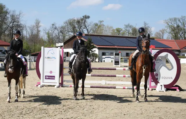 Siegerehrung vom NOEPS Kids Cup by EQUIVA und Dosakr4Equi. | Foto: M&E 4 U Foto
