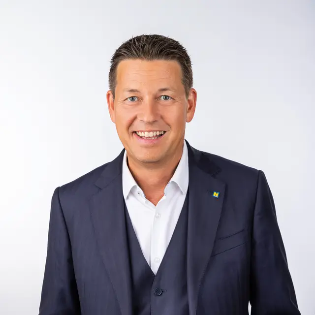 Spekulationen, dass mit dem Pensionsgeld nun andere Projekte finanziert werden, weist VP-Klubobmann Kurt Hackl zurück.  | Foto: ÖVP NÖ 
