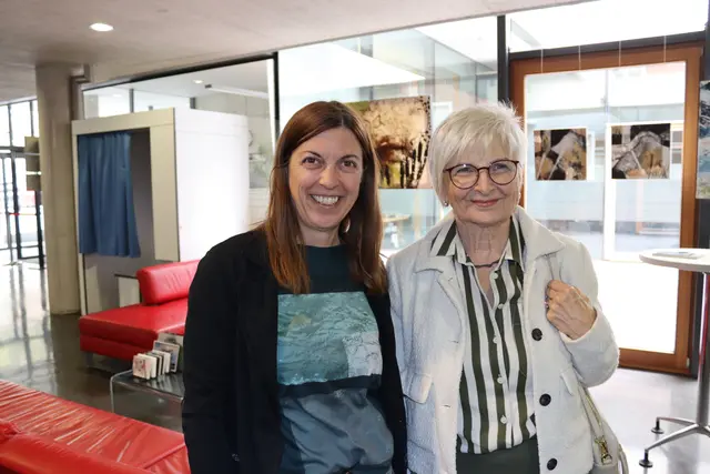 Carmen Praxmarer und Gemeinderätin Monika Rotter.  | Foto: Elisabeth Zangerl