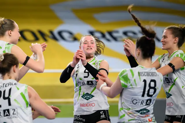 So sehen Siegerinnen aus: Jubel bei den UVC-Graz-Spielerinnen nach dem 3:0-Sieg in Linz gegen die Steelvolleys. | Foto: GEPA pictures/Daniela Moser