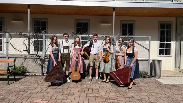 Ensemble Freiklang begeistert Jury beim Volksmusikwettbewerb