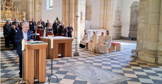 Begrüßungsworte | Foto: Privat