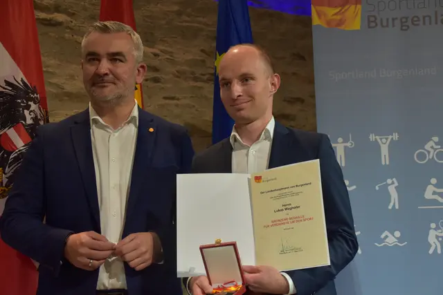 Lukas Weghofer (Landessportehrenzeichen in Bronze) | Foto: MeinBezirk/Michael Strini