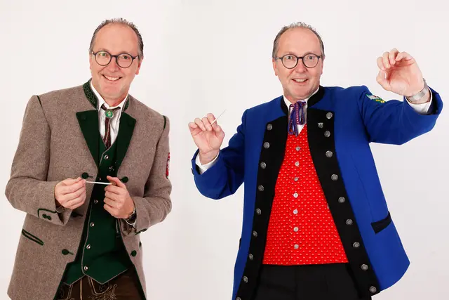 Kurt Mörth: links in der Tracht der Marktmusikkapelle Bad Schwanberg und rechts in jener des Musikvereins St. Peter im Sulmtal | Foto: Susanne Sima