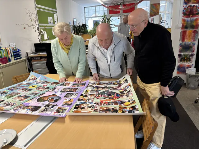 Jedes Jahr wurde mit vielen Fotos illustriert.