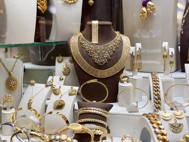 Wiener Juwelier bei nächtlichem Coup durch Mauer ausgeraubt