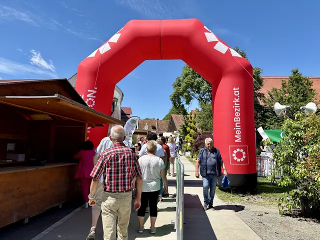 An allen Tagen ist für ein tolles Rahmenprogramm gesorgt, Eintritt: € 10,-/Dauerkarte € 15,- Kinder bis 16 Jahre frei. | Foto: B. Gady