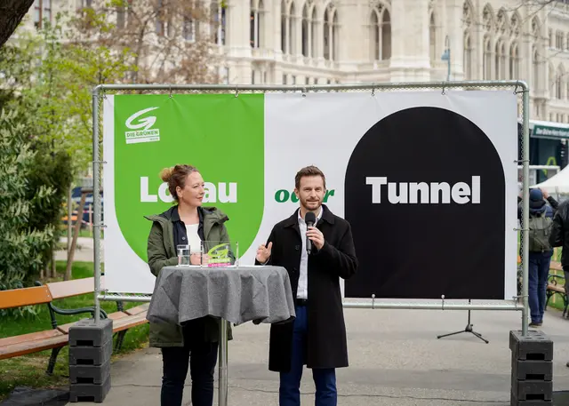 Pühringer und Kraus sprechen von einem Naturschutzgebiet, welches "betoniert" oder "vergraben" wird. | Foto: Grüne Wien