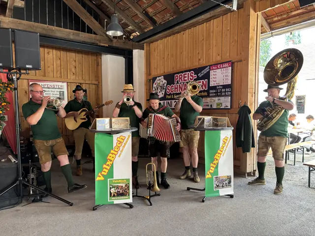 Natürlich ist auch wieder für musikalische Unterhaltung bestens gesorgt. | Foto: B. Gady