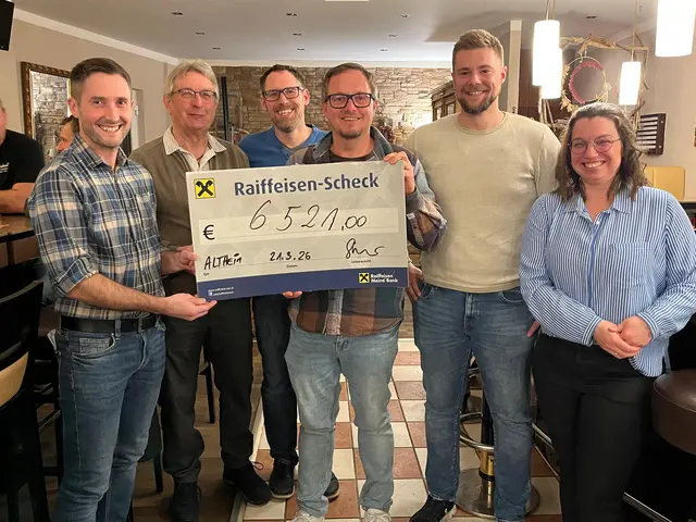 Reinerlös aus Christkindlmarkt übergeben