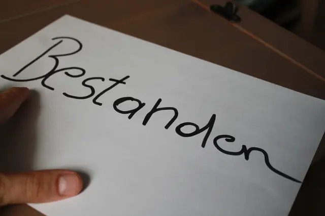 Drei Personen aus Bezirk Perg legten Prüfung erfolgreich ab