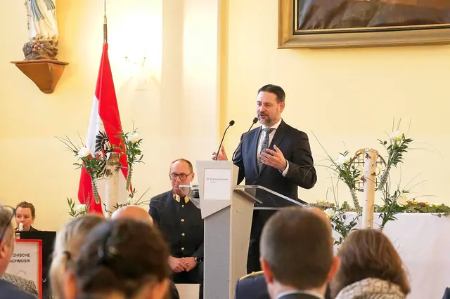 Nationalrat Fritz Ofenauer übermittelte in Stellvertretung für Landeshauptfrau Johanna Mikl-Leitner Grußworte. | Foto: Katharina Schrefl