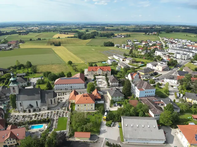 [Anzeige] In Ried wird in die Bildung investiert