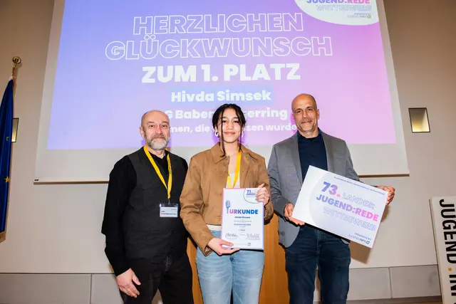 Drei junge Frauen aus dem Bezirk glänzen beim Landesfinale 2026