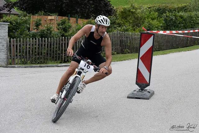 17 Kilometer sind mit dem Mountainbike zubewältigen. | Foto: Kerbl