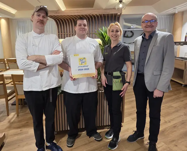 Küche im Seniorenzentrum St. Martin glänzt mit gesundem Essen