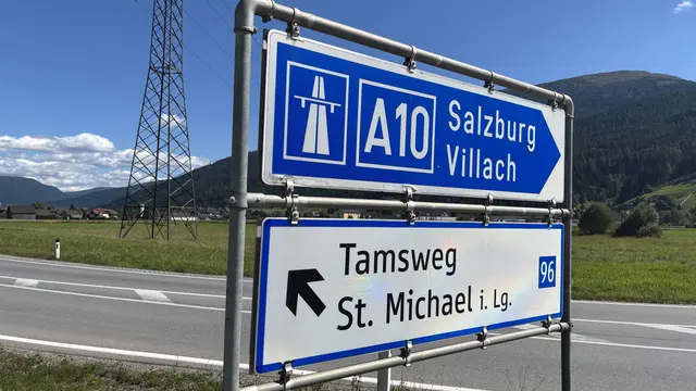 Bei der Ab-/Zufahrt zur A10 Tauernautobahn in St. Michael im Lungau. (Archivfoto) | Foto: pjw