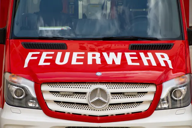Feuerwehreinsatz wegen Brand in Wiener Wohnhausanlage