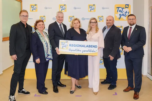  Freuten sich über 73 Ausgezeichnete im Zuge des „Tut gut!“-Regionalabends NÖ-Mitte in der Spitzenfabrik St. Pölten: Mentalexperte Manuel Horeth, Stadträtin Marion Gabler-Söllner, Landesrat Anton Kasser,  Vorständin der NÖ Landesgesundheitsagentur Elisabeth Bräutigam, Moderatorin Christa Kummer, Gemeinderat Michael Pieber in Vertretung des Bürgermeisters der Gastgebergemeinde St. Pölten Matthias Stadler und „Tut gut!“-Geschäftsführer Erwin Zeiler | Foto: MS-Fototeam | Martin Mathes