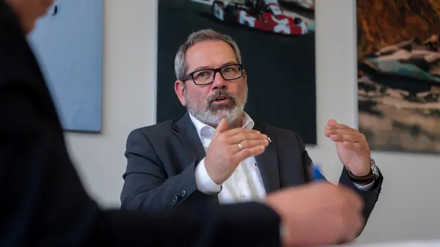 BRP-Rotax-Geschäftsführer Mario Gebetshuber über Vorteile des Standorts Oberösterreich: "Es sind ganz sicher die Fachkräfte, aber auch die Industriepartnerschaften." | Foto: MeinBezirk/Thomas Siegl