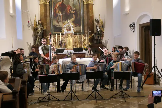 Musikgruppe „Harmonikahüpfer" | Foto: Jona Brodhagen