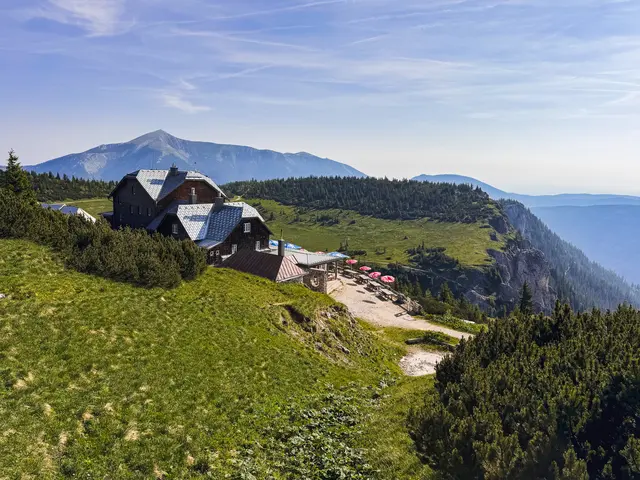 „Wandererwachen“ in Aspangberg-St. Peter, Zöbern und Schollach