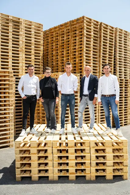 Der Familienbetrieb im Bild: Johannes, Andrea, Jonathan, Franz und Jakob Winter | Foto: Wintergroup