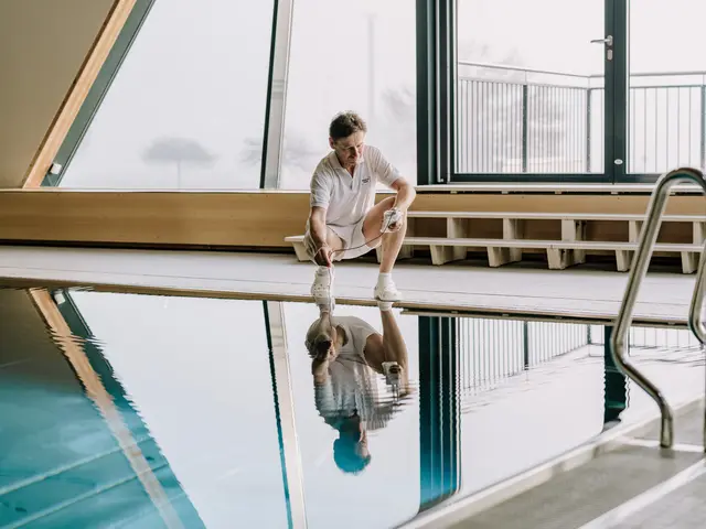 Als Bademeister hat man stets den Überblick. | Foto: Aqualux Therme