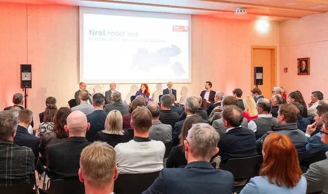 „Tirol redet mit“ - Politiker starten Landestour in Osttirol