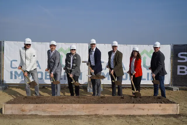 Mit dem Spatenstich für die neuen Gewerbehallen in Antau startet ein zukunftsweisendes Projekt für Unternehmen im Burgenland. | Foto: MeinBezirk / Jennifer Flechl