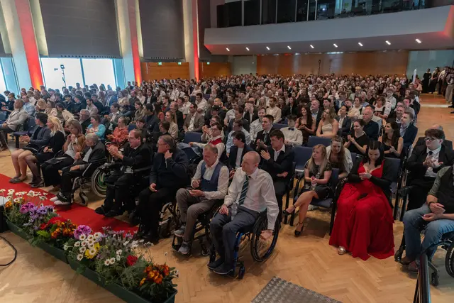 Insgesamt wurden rund 500 Personen und Vereine aus mehr als 50 Sportarten geehrt.  | Foto: GEPA