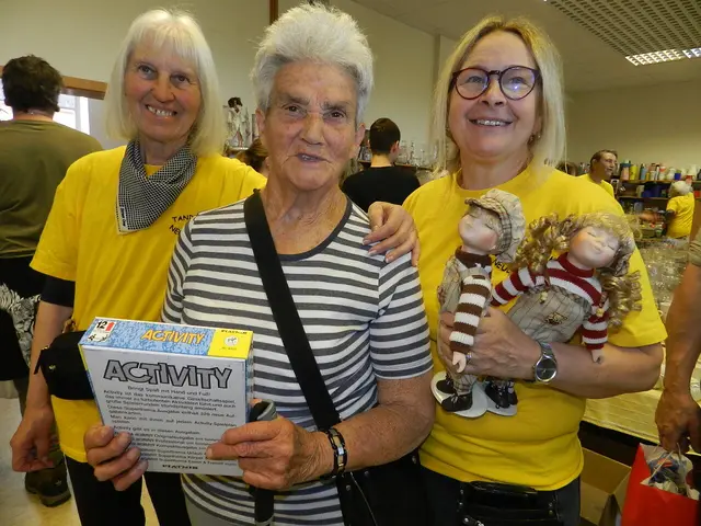 Anne marie Sprengnagel, Ottilie Bernauer, Heide Steinböck waren den Spielen | Foto: Heribert Herr Punz