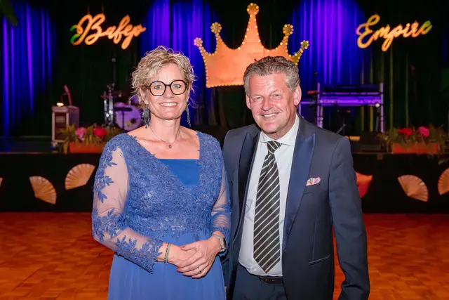 Direktorin Barbara Graber und Bürgermeister Christian Scheider.