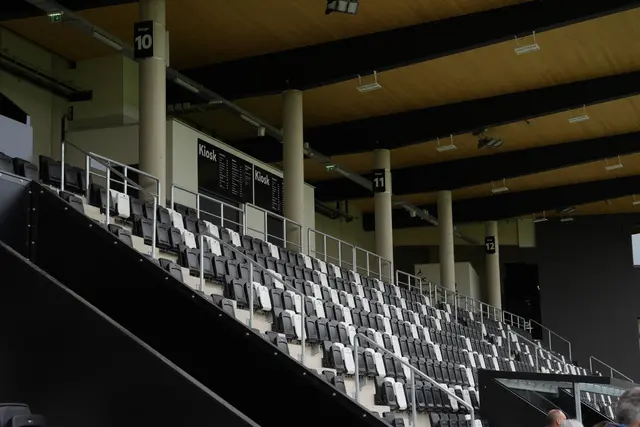 Das neue Stadion bietet Platz für bis zu 5.600 Zuschauerinnen und Zuschauer. Beim Eröffnungsspiel waren alle Plätze verkauft.  | Foto: Kaja Jerabek/MeinBezirk
