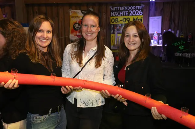 Sandra, Eva und Alexandra sind für jede Gaudi zu haben. | Foto: Markus Bäumler/zema-medien.de