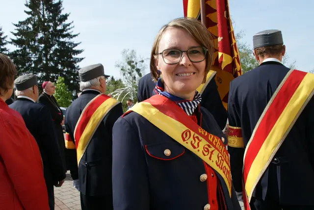 Fesche Marketenderin Marion Sampt. | Foto: Anna Maria Kaufmann