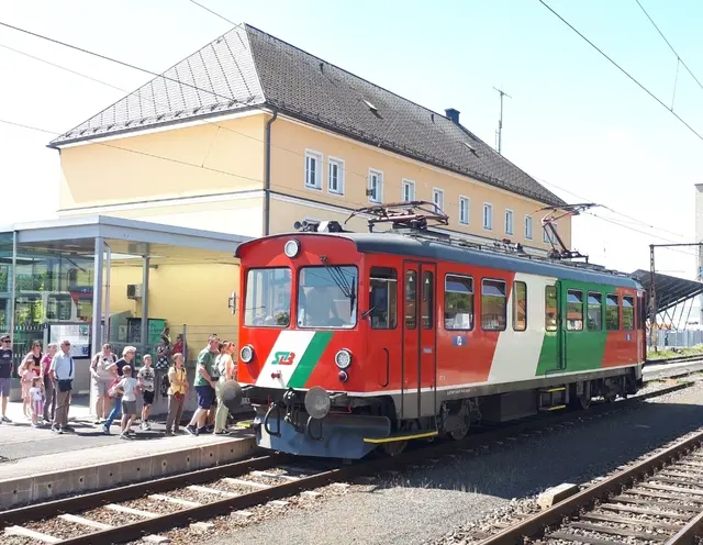 Die Gleichenberger Bahn ist wieder unterwegs. Auch Freitagsfahrten sind geplant. | Foto: Fahrgast