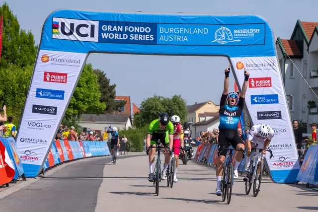 Vorjahressieger Gracjan Szelag jubelte beim Zielsprint.  | Foto: Christian Krutis/MeinBezirk