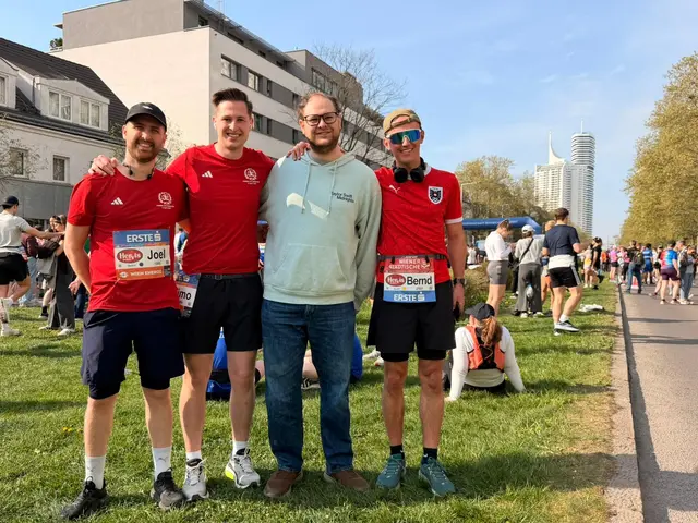 Joel, Timo und Philipp Nowak und Bernd Dorner | Foto: Timo Nowak