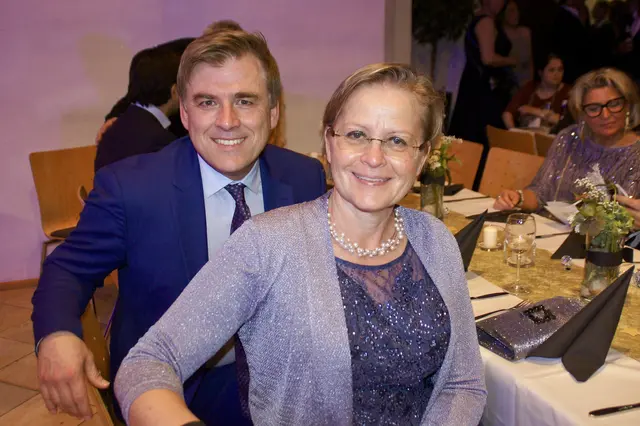 BORG-Direktorin Barbara Faltl mit Mann | Foto: sg