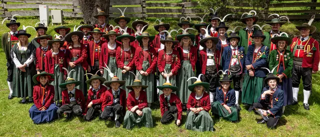 400 Jungschützen in Inzing und Flaurling