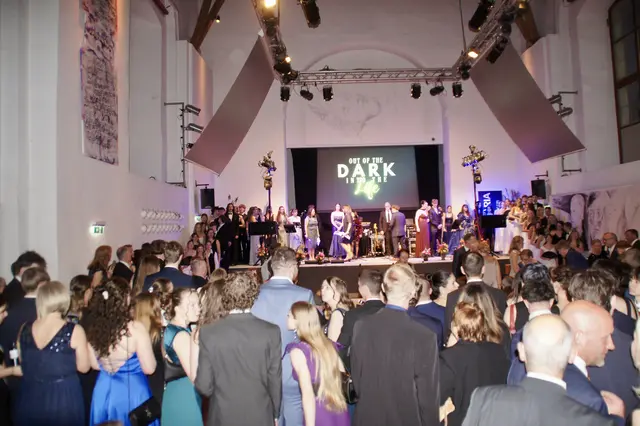 Ausverkaufter Ballsaal | Foto: sg
