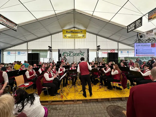 Der Musikverein Ober-Grafendorf sorgte beim Frühschoppen für beste Stimmung. | Foto: Jana Zuser