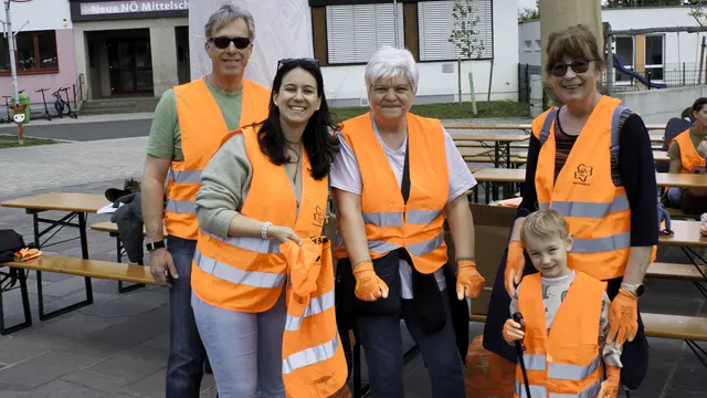 Julia und Klaus Schmid, Lewis Mayer mit Oma Michaela und Tante Christine | Foto: Markus Achleitner