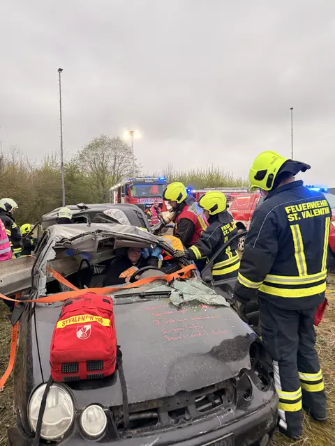 Foto: Bfkdo Amstetten/FF St. Valentin